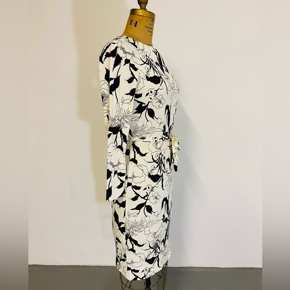 Vintage 1970s Dress, Loomtogs Brand Long Sleeve Dress with Black & White Floral - Picture 3 of 12